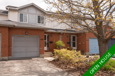 Queenswood Heights Townhouse for sale: 3+1 (Listed 2026-08-11)